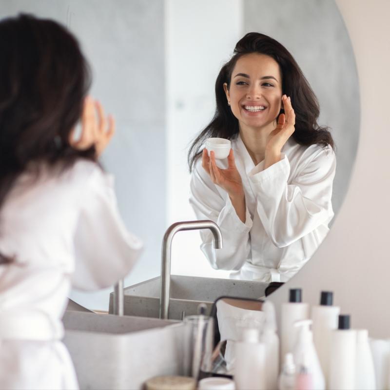 P�t�r p�t�r ciltlere �ifa! Kuru cilt nas�l nemlenir?