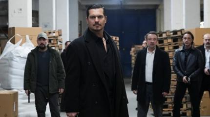 E�ref Tek'i hi� b�yle g�rmediniz! Me�er ilk o dizide oynam��