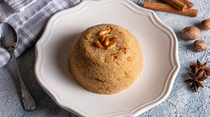 K�vam� tam tutan helva tarifi: 9 dakikada haz�r! P�f noktas� fazla kavurmamak, yoksa tad� ac�la��yor