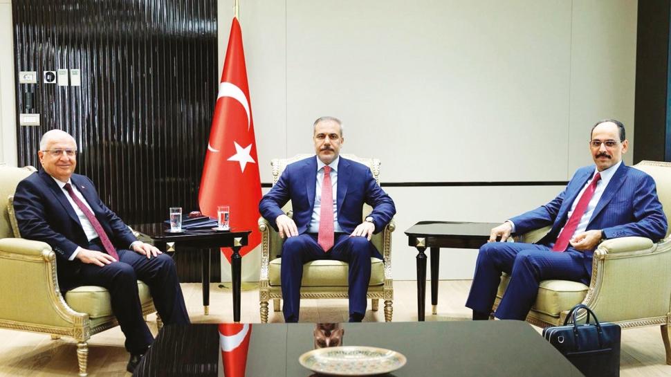 Üçlü çıkarmadan iki net mesaj