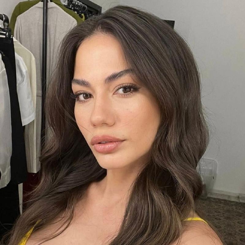 Herkes oyuncu olarak tan�d�: �lk mesle�i bak�n neymi�!