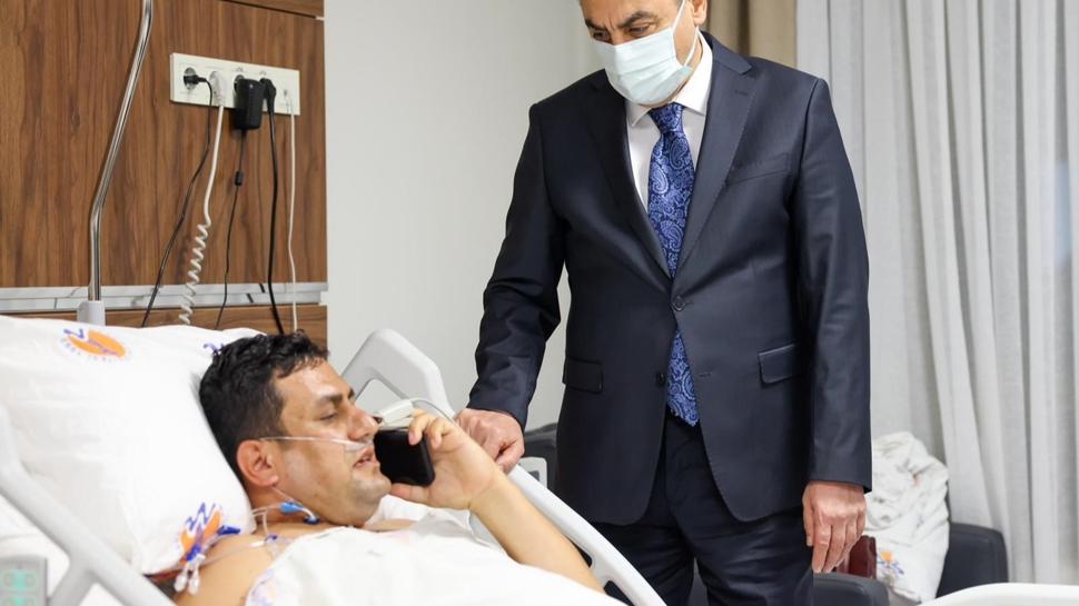 Öğrencisi tüfekle vurmuştu: Bakan Tekin'den okul müdürüne telefon