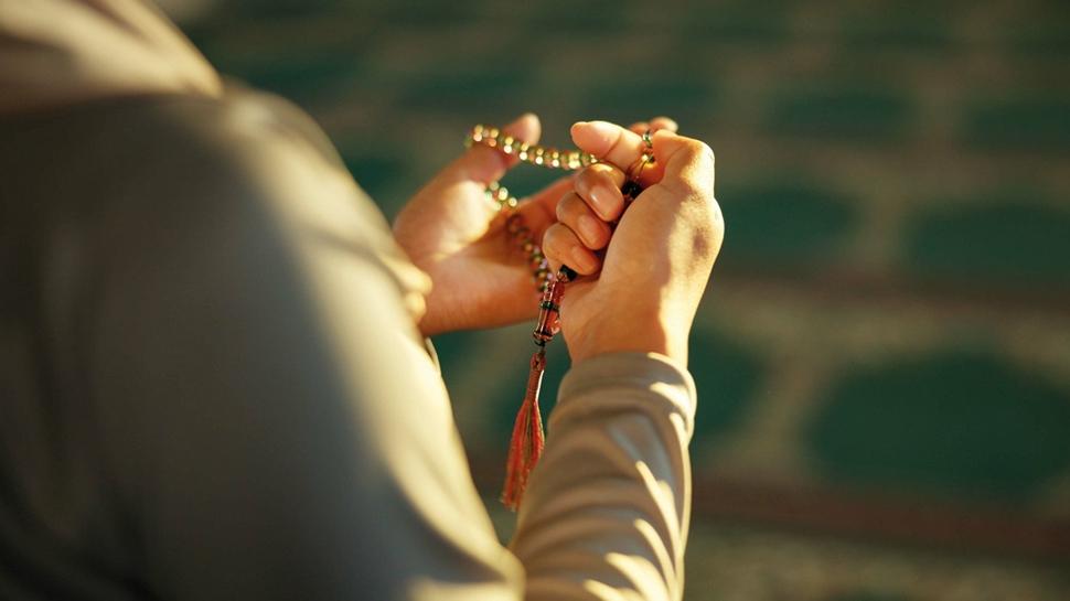 Regaip Kandili namazı kaç rekat, nasıl kılınır? Regaip Kandili namazı ne zaman kılınır?