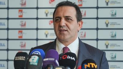 Galatasaray'da ayr�l�k a��kland�! 'Kendisiyle vedala��yoruz'