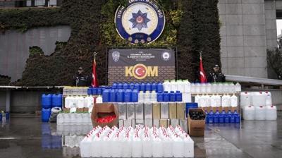 �stanbul merkezli 3 ilde sahte i�ki operasyonu