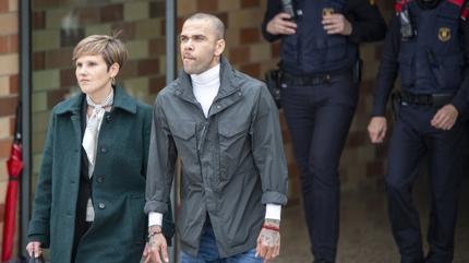 Dani Alves'ten flaş karar! 42 yaşında futbola geri dönebilir