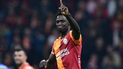 Galatasaray'da ilk yar�n�n en h�r��n ismi Davinson Sanchez