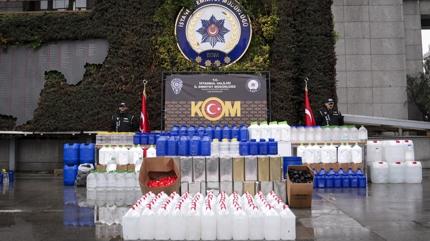 �stanbul merkezli 3 ilde sahte i�ki operasyonu