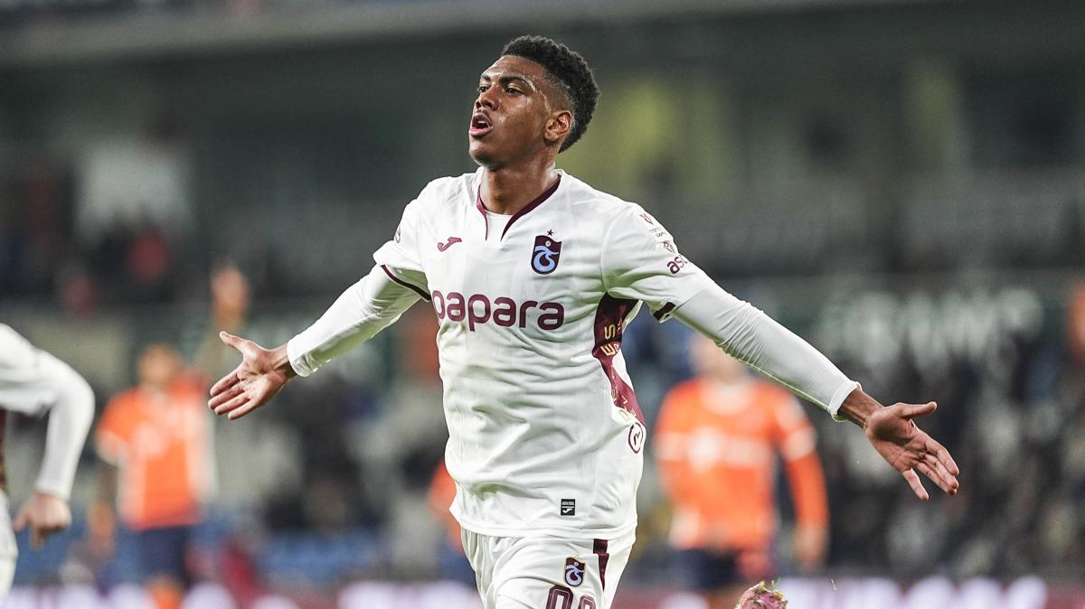 Trabzonspor  Felipe Augusto futbol foto�raflar� resimleri