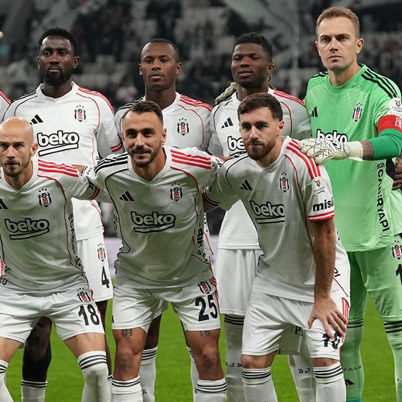 Be�ikta� resmen duyurdu! 2 futbolcuya veda edildi