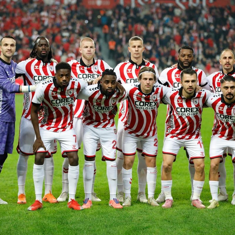 Samsunspor'dan sakat isimler hakk�nda a��klama