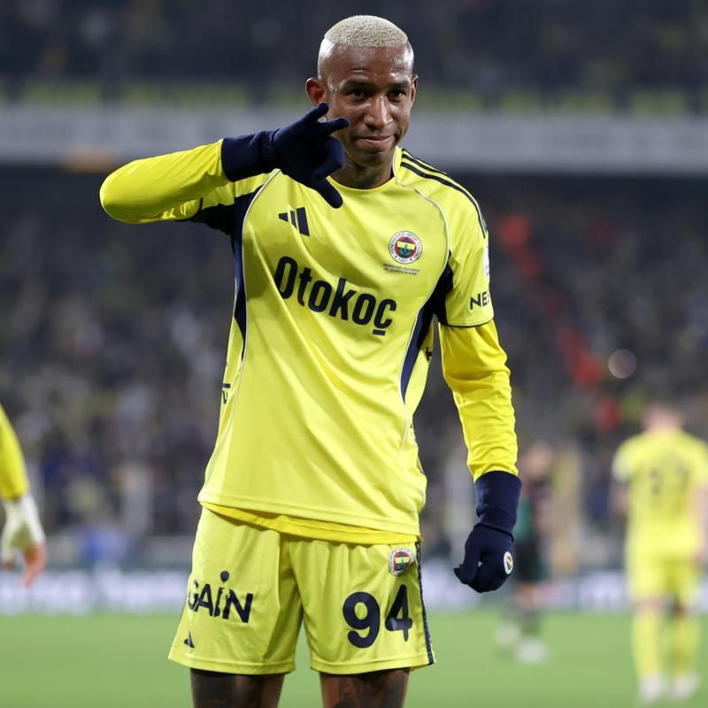 S�per Lig'in ilk yar�s�nda 398 gol at�ld�