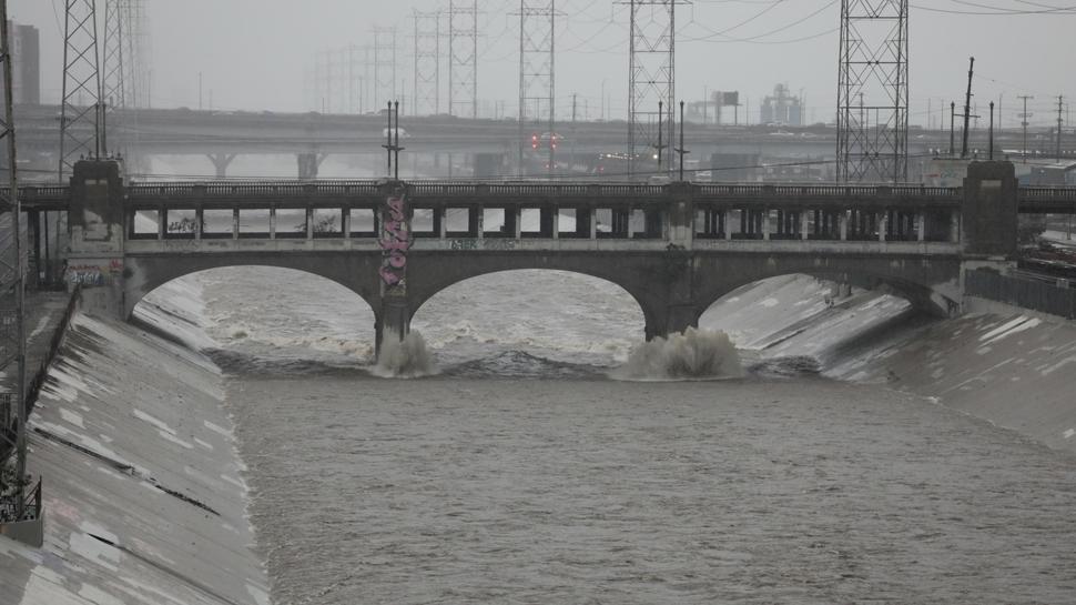California'da sel felaketi: 3 ölü