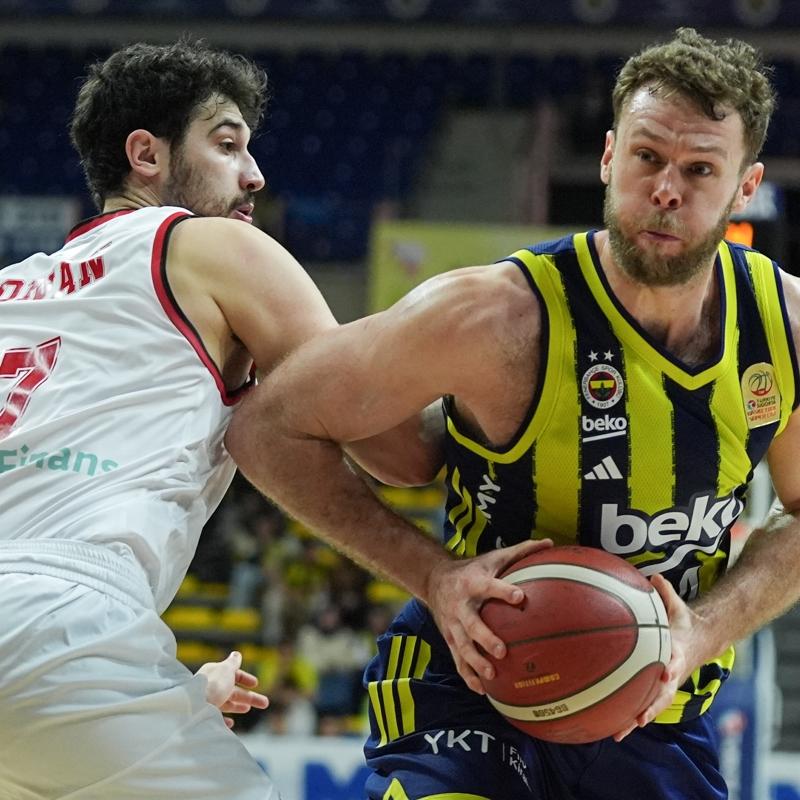 Fenerbah�e Beko, Manisa Basket'i farkl� yendi