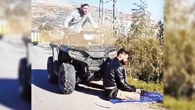 Namaz k�lan Filistinli'yi ezdi