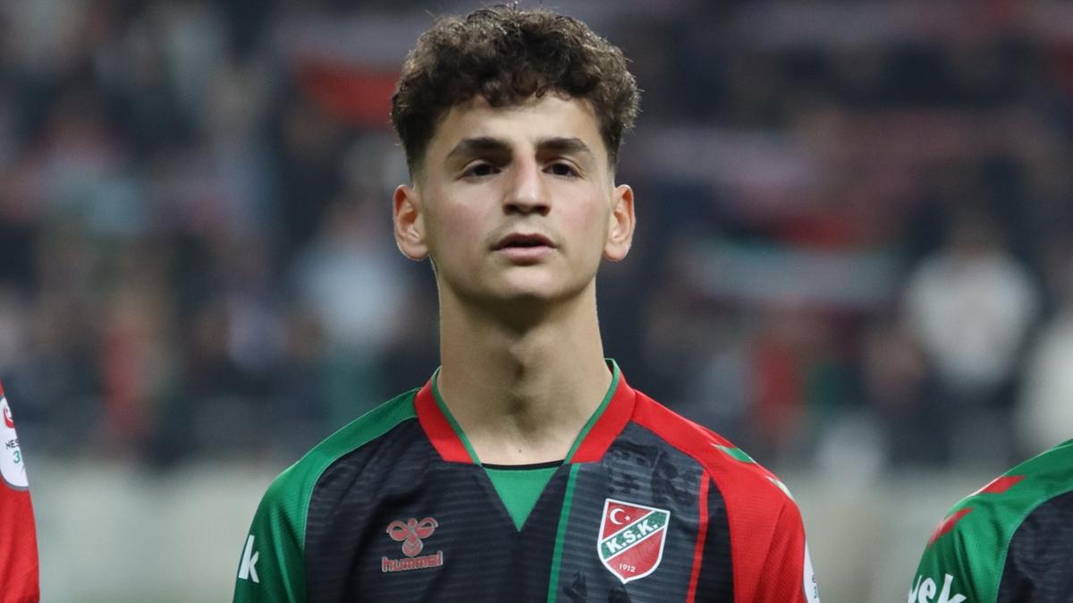 adem ye�ilyurt kar��yaka futbol transfer foto�raflar� resimleri