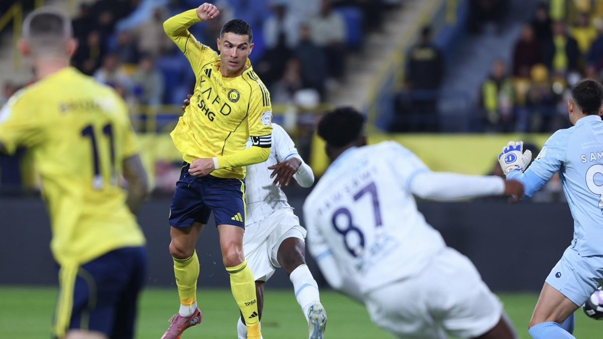 cristiano ronaldo al nassr futbol foto�raflar� resimleri