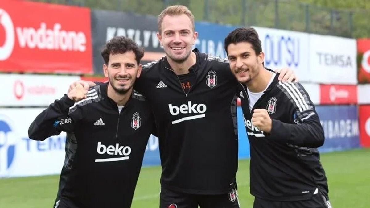 be�ikta� necip uysal o�uzhan �zyakup foto�raflar� resimleri