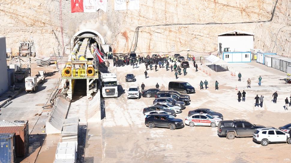 Babakaya Sulama Tüneli'nde ikinci tüp kazı çalışmaları başladı