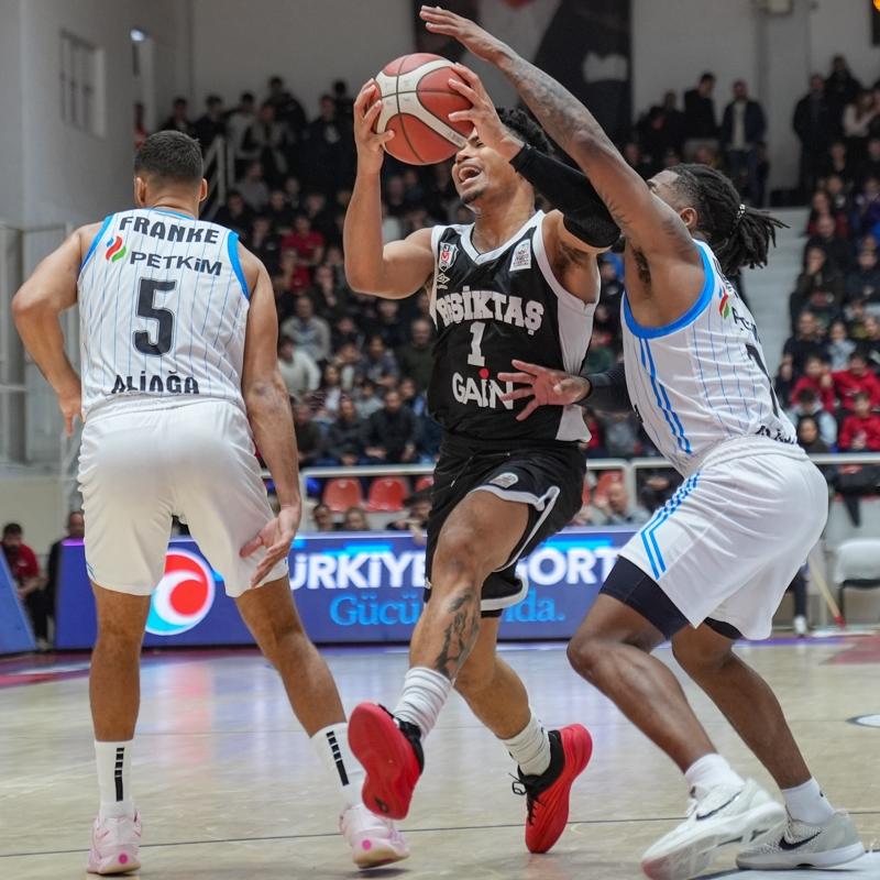 Be�ikta�, Alia�a Petkim engelini de ge�ti