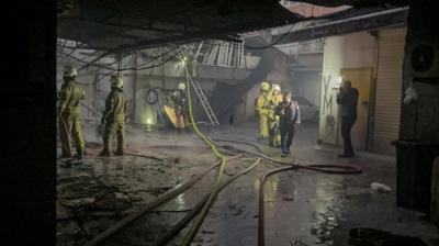 Fatih'te bir otoparkta ��kan yang�n s�nd�r�ld�