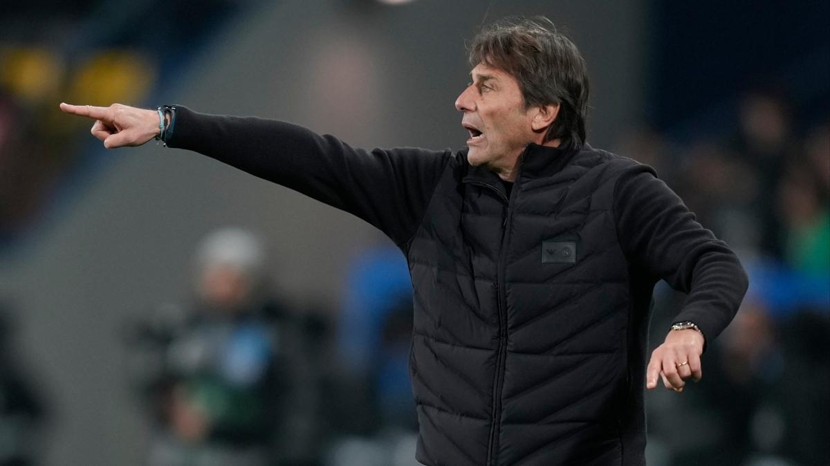 antonio conte napoli futbol foto�raflar� resimleri