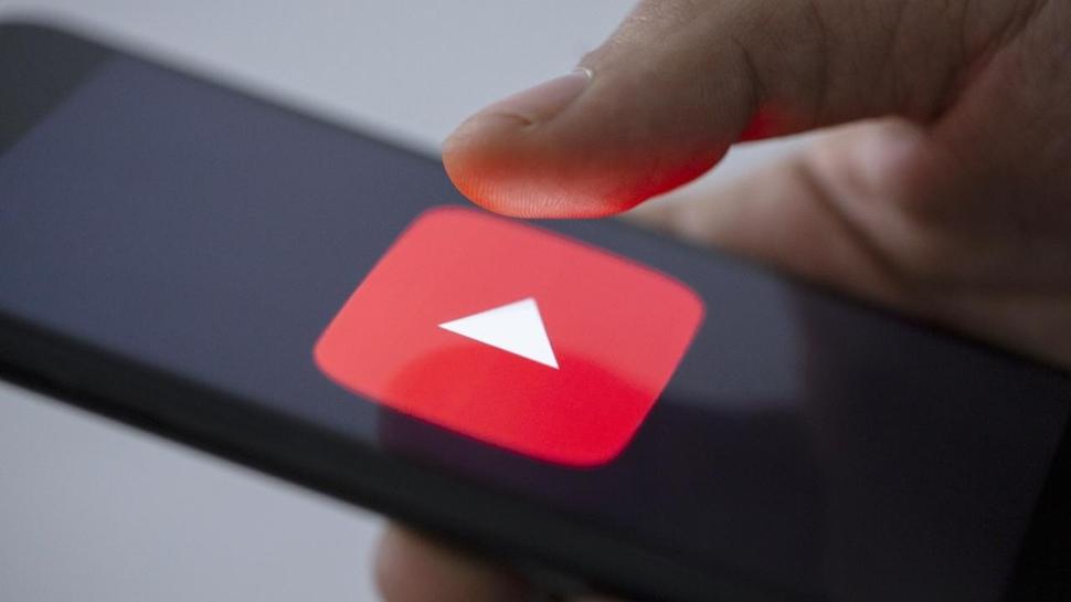 YouTube kullanıcılara bu videoları öneriyor