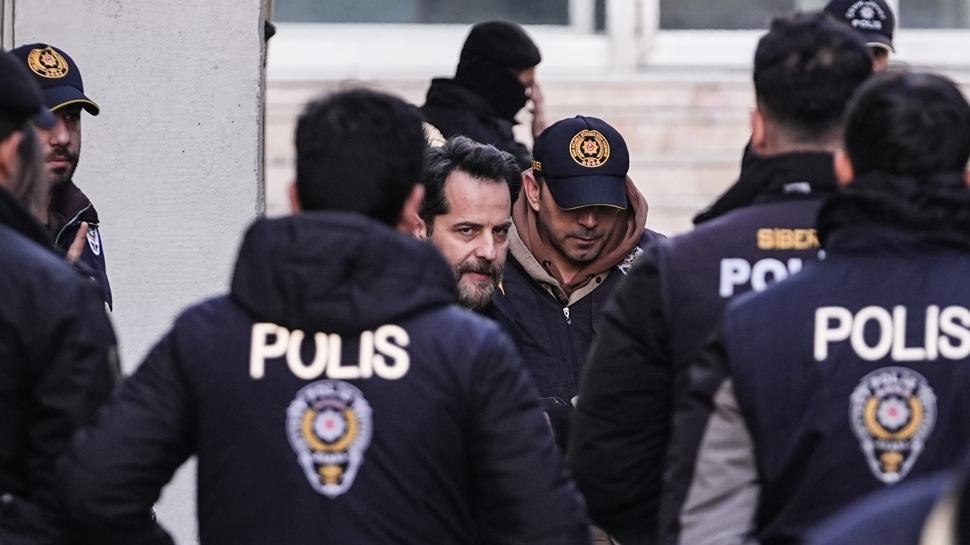 'Futbolda bahis' soru�turmas�... Erden Timur dahil 26 isim adliyede