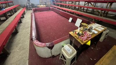 Horoz d�v���ne bask�n: 34 �ahsa ceza ya�d�