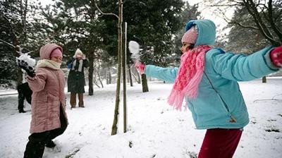 Son dakika: Kar tatili olan il ve il�eler hangileri? Sal� g�n� okullar tatil mi?