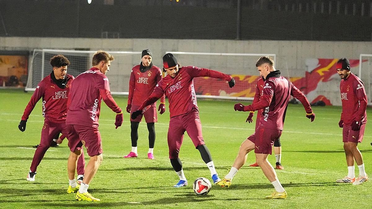 Galatasaray Trabzonspor S�per Kupa Eren Elmal� foto�raflar� resimleri