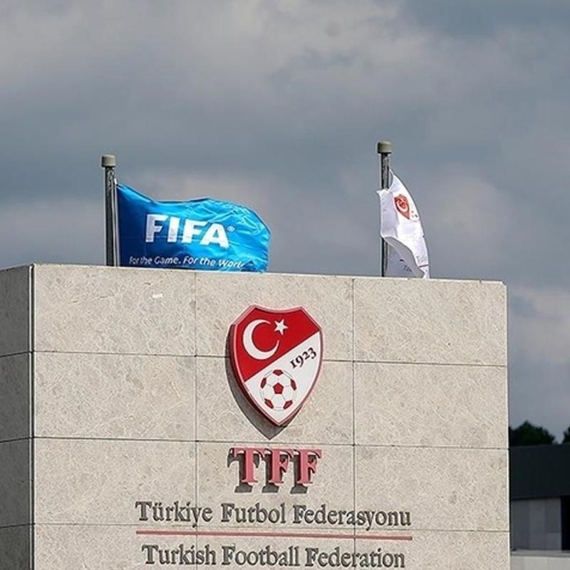 PFDK'den Be�ikta�'a para cezas�