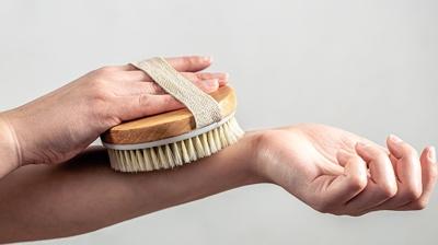 Kuru f�r�alama sel�lit g�r�n�m�n� ger�ekten azalt�r m�?