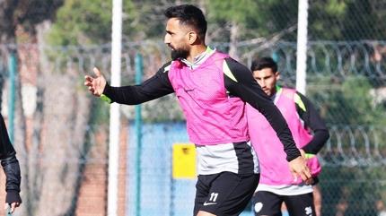 Alia�a FK, G�khan Karadeniz'in pe�inde