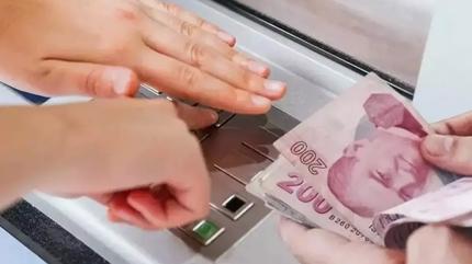 Bankalar pe� pe�e a��klad�! Faizsiz kredi isteyen baks�n...