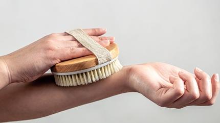 Kuru f�r�alama sel�lit g�r�n�m�n� ger�ekten azalt�r m�?