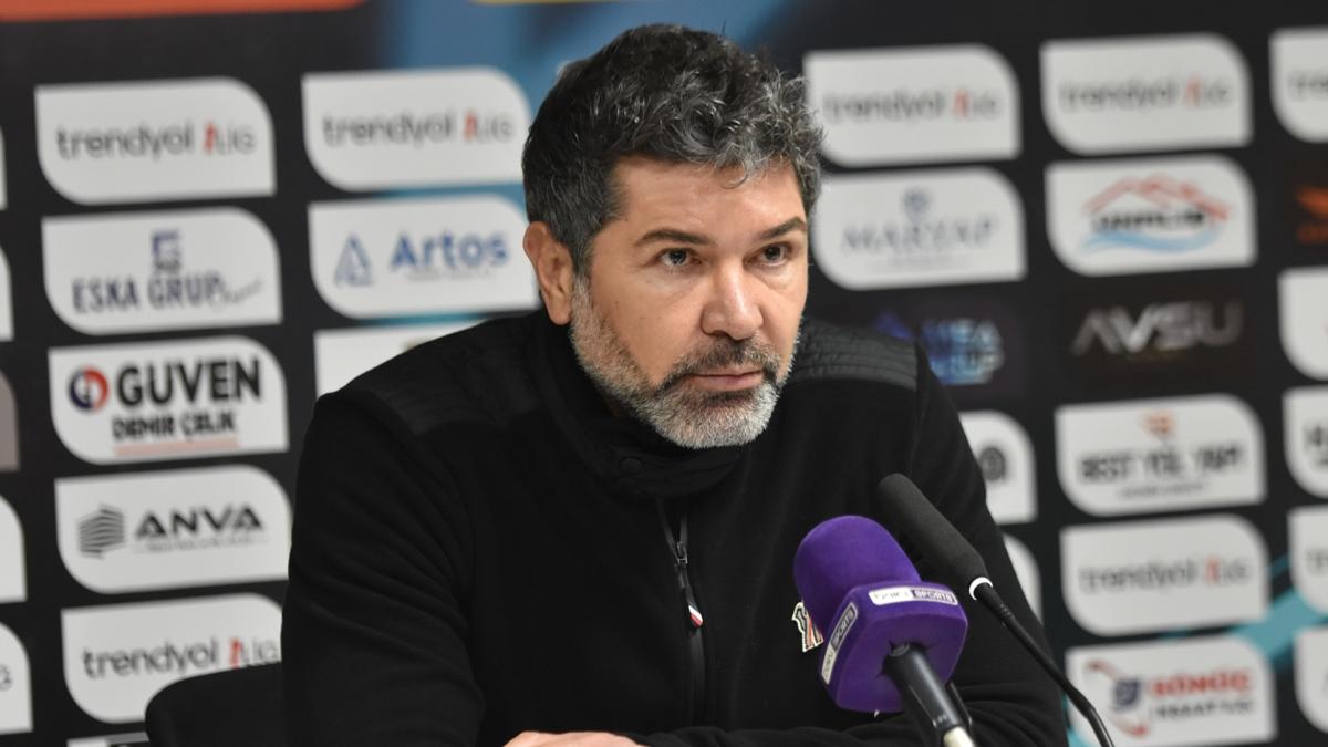 Sakaryaspor Hakan Kutlu Teknik Direkt�r foto�raflar� resimleri