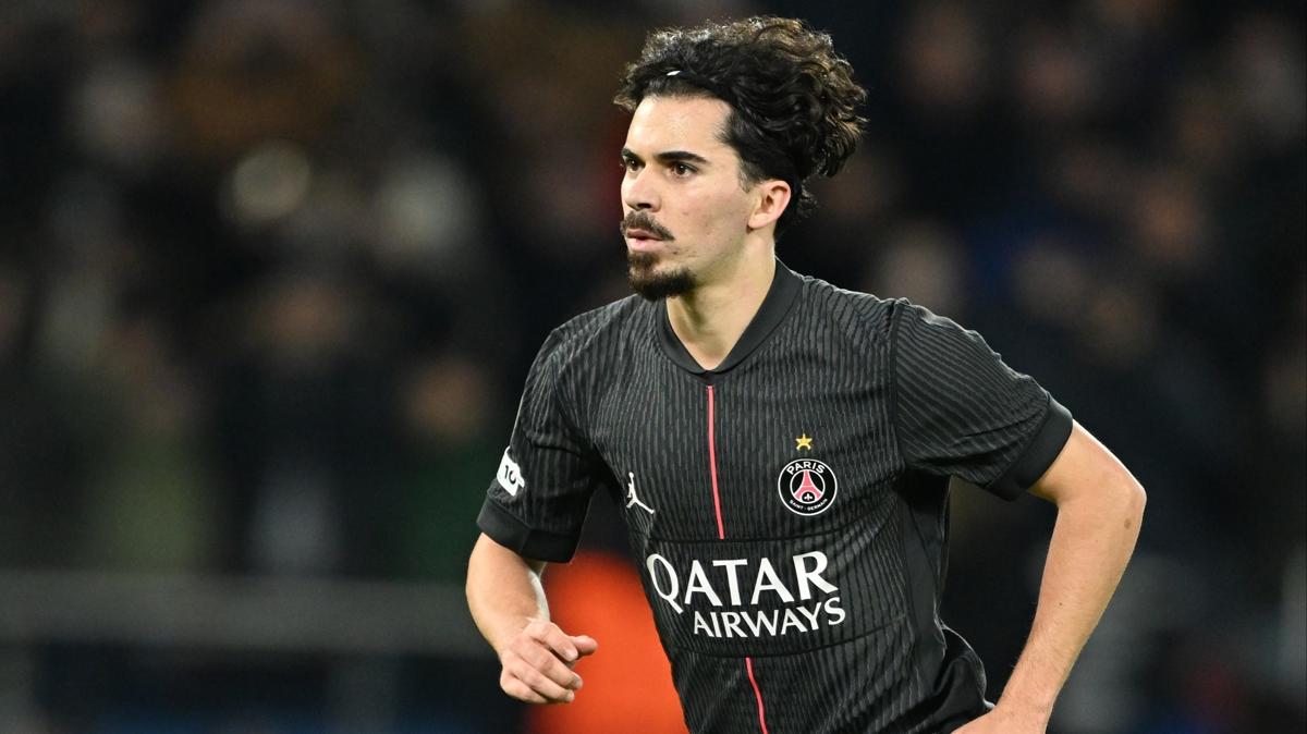 Vitinha PSG Iniesta foto�raflar� resimleri