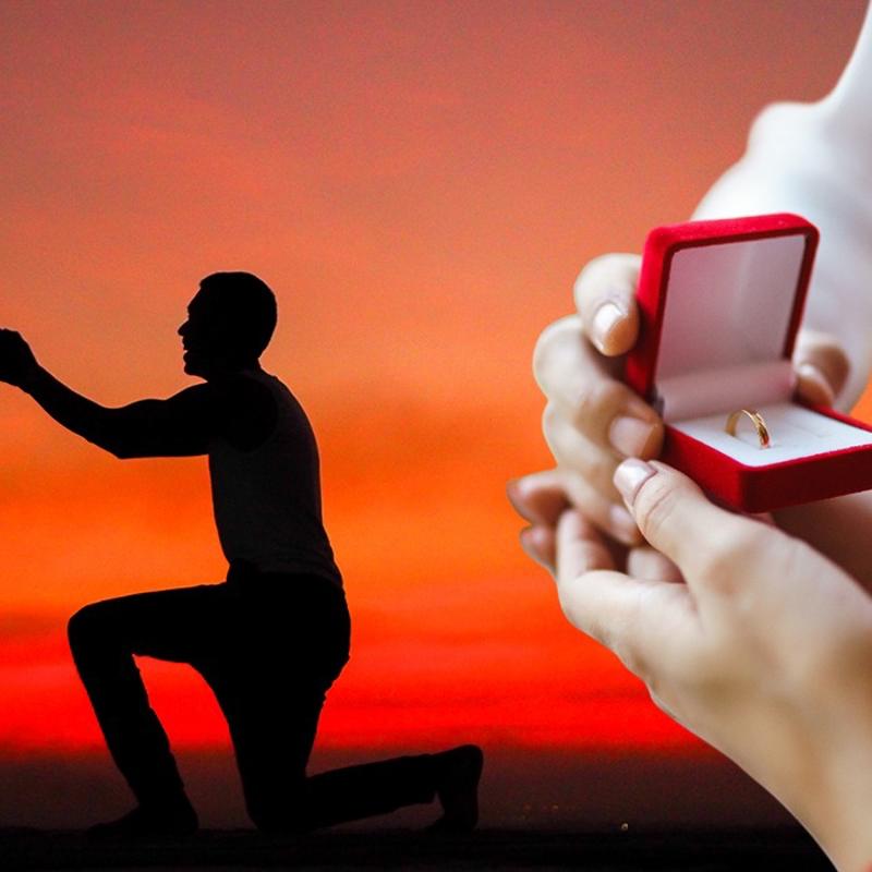 Yeni y�la girerken y�z�k bakmaya ba�lay�n! Astrolog yeni y�lda a�kta y�z� g�lecek 5 burcu a��klad�