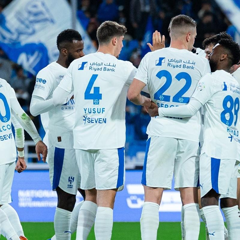 Al Hilal, y�ld�zlar�yla kazand�