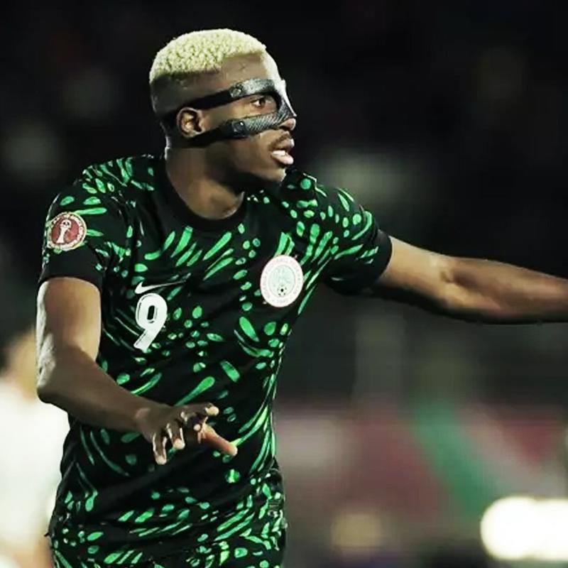 D�nyan�n en iyi forveti