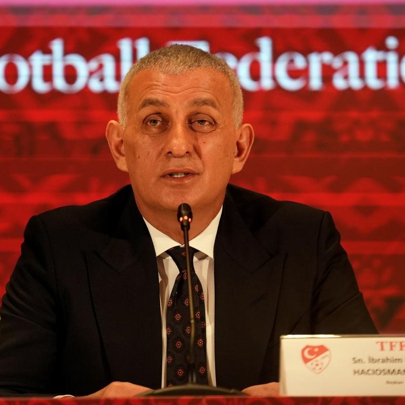 Hac�osmano�lu'ndan yeni y�l mesaj�: B�y�k futbol d�n���m�n� birlikte ba�araca��z