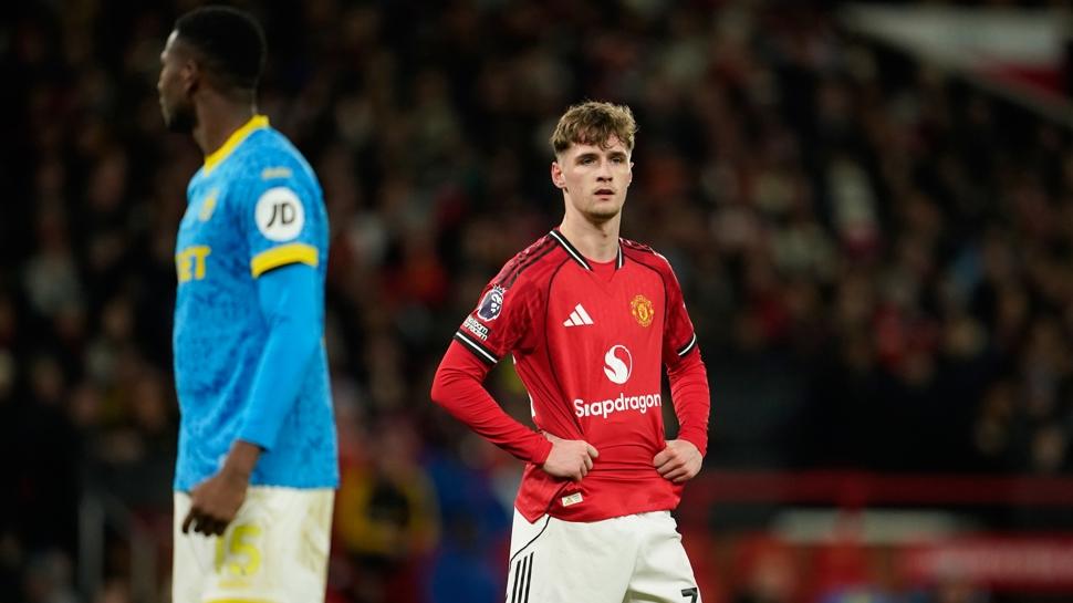 Manchester United evinde Wolverhampton'a takıldı