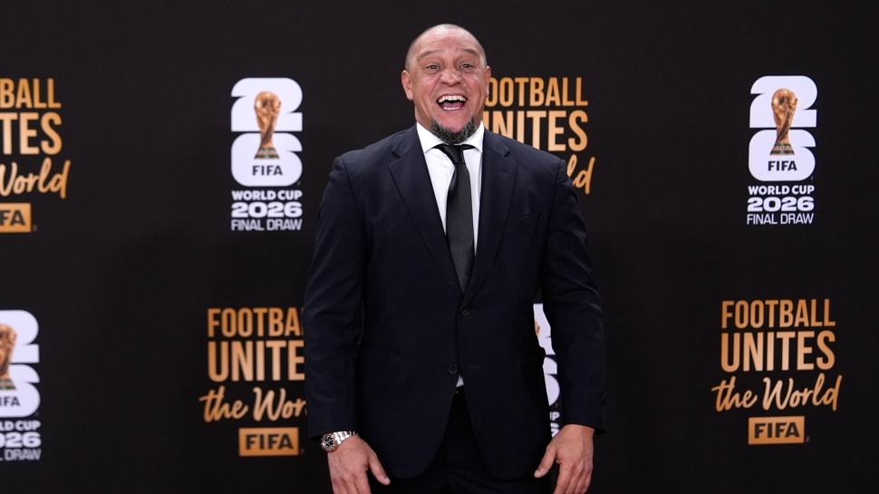 Roberto Carlos korkuttu! Bıçak altına yattı