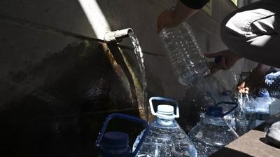 Ankara'da su krizi s�r�yor... Esnaf isyan etti: Talepleri kar��layam�yoruz 