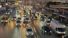 �stanbul'da y�lba�� yo�unlu�u... Trafik y�zde 74'e ��kt�