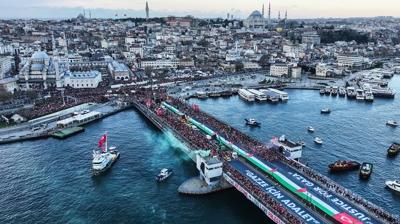 T�rkiye Gazze i�in k�yamda!  AK Parti MKYK �yesi �nal: Y�z binler b�t�n d�nyaya bir mesaj veriyor