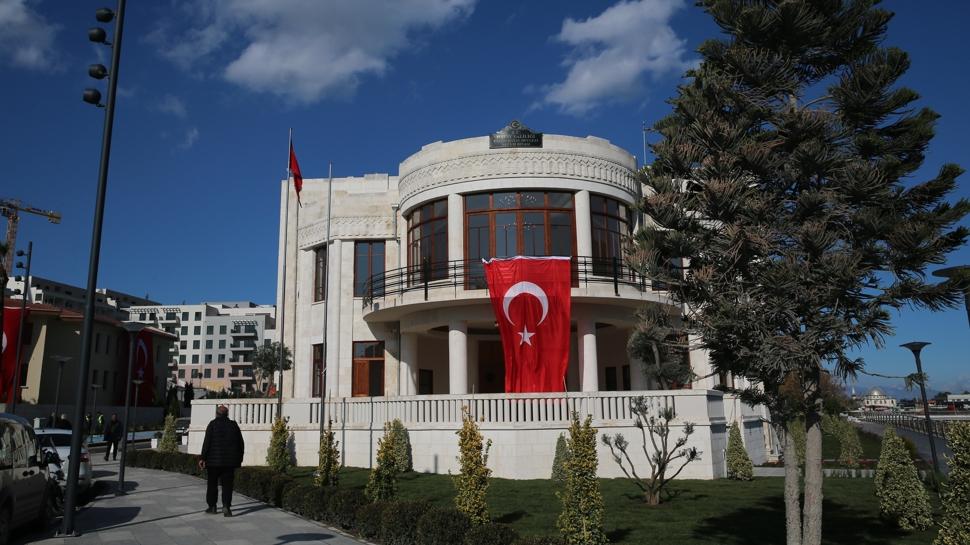 Hatay'ın sembolü tarihi meclis binası yeniden ayağa kaldırıldı