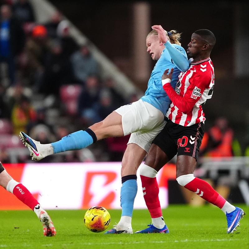 Manchester City, Sunderland deplasman�nda sessiz kald�