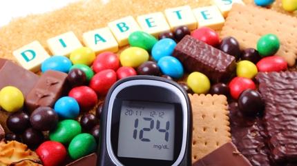 �eker hastalar�na uyar�: T�rnak keserken dikkatli olun